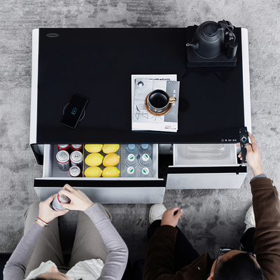 2024 Table à café intelligente pour tiroirs réfrigérés et recharge sans fil dans le salon