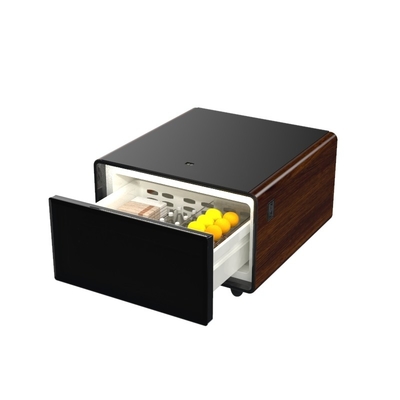 Consommation d'énergie 0,32 KWh/24h Table à café intelligente avec fonctionnement à écran tactile et réfrigérateur
